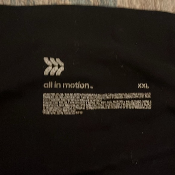 All In Motion Yoga Shorts - Picture 2 of 2